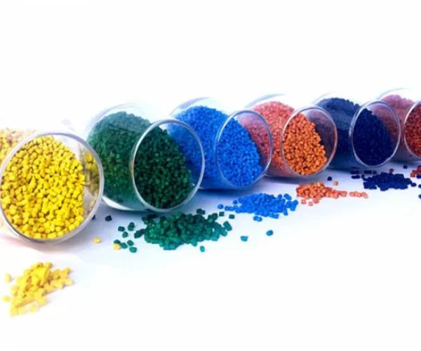 TRANSPARENT MASTERBATCH